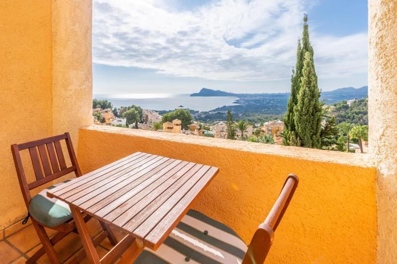 Blue Emi Altea Hills - image 27