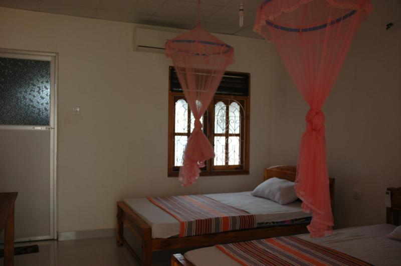 Hotel Sea Shadow - image 16
