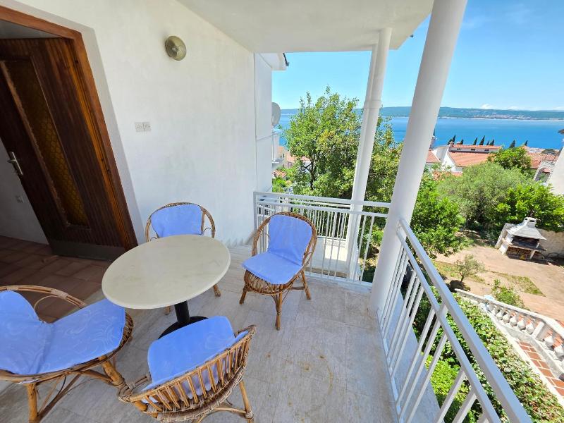 BED Apartment with 3 bedrooms and balcony - image 18