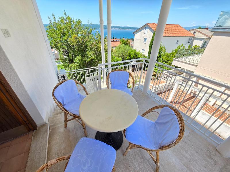BED Apartment with 3 bedrooms and balcony - image 29