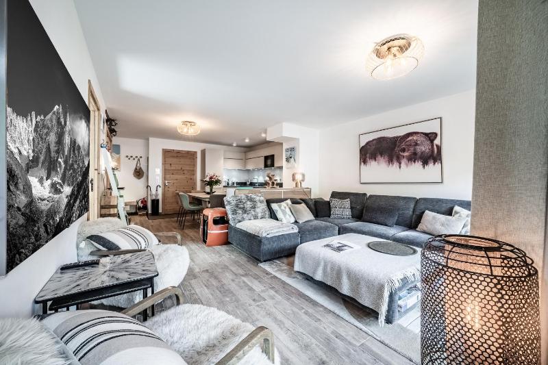Apartment Ottilie Les Gets - by EMERALD STAY - image 2