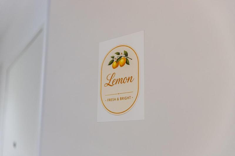Konak Lemon Guesthouse Heart of Vlora by PikHost - image 9