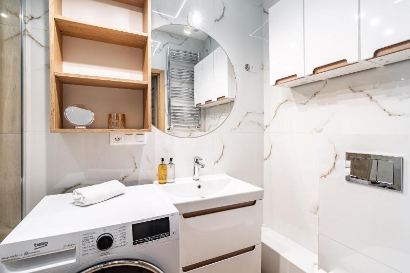 RentPlanet - Apartament Zabrska - image 28