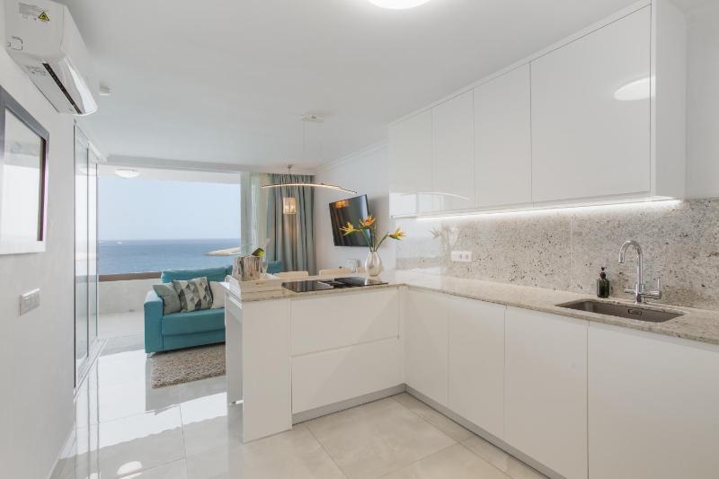 Seaside serenity - image 16
