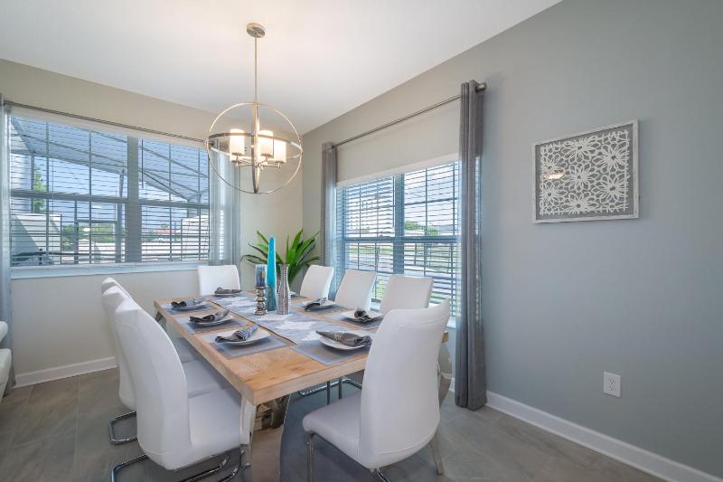 5BR Town House with Pool 4975AN - image 28
