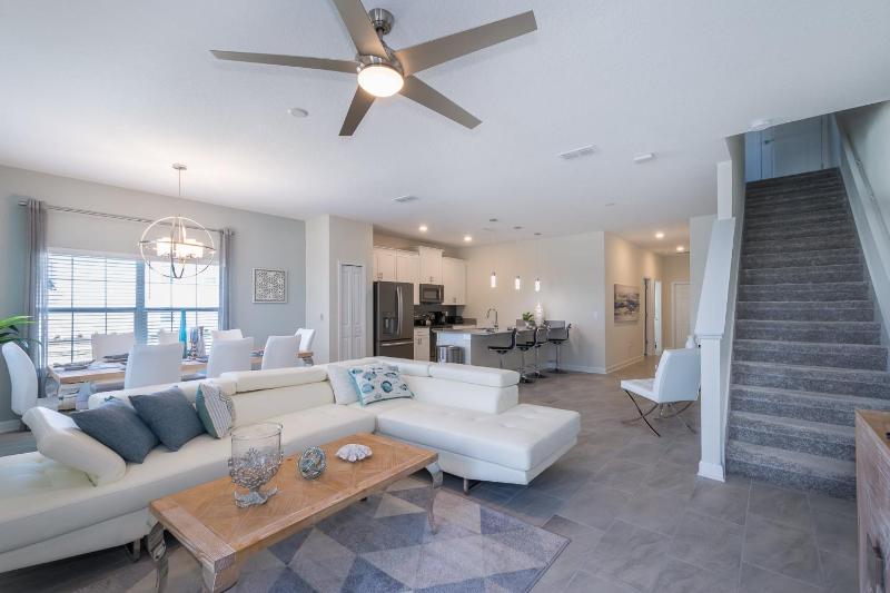 5BR Town House with Pool 4975AN - image 12