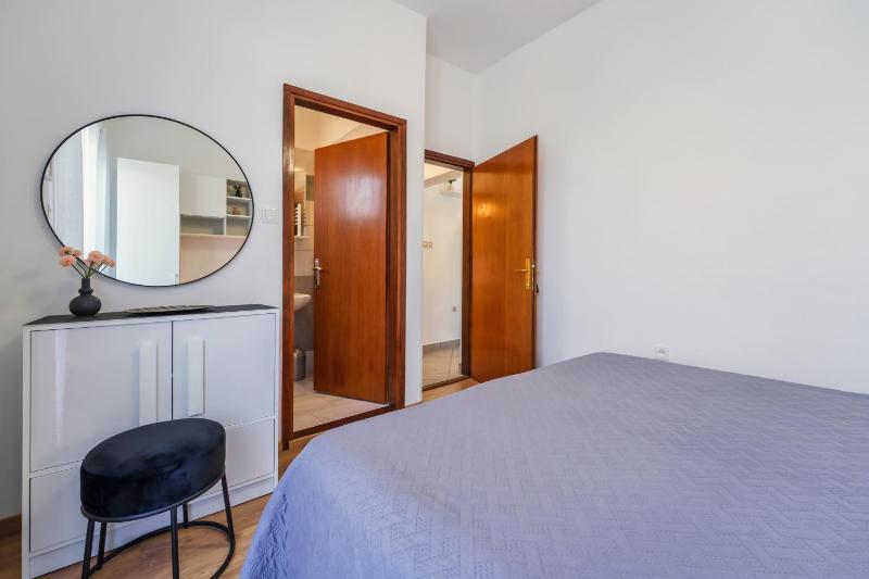 Apartment Juranic - image 12