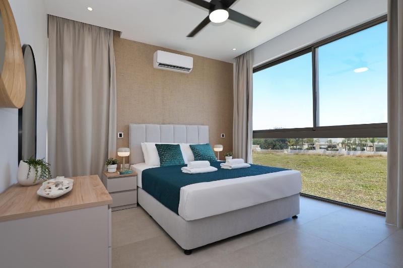 Princess Nefeli Luxury Villa - Large Pool - image 11