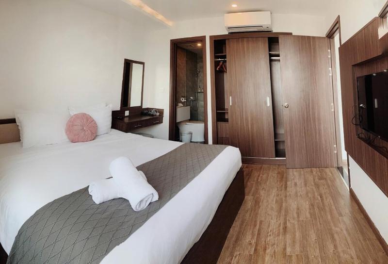 2Brs Sea View 65m2 Free Pool & Gym-Virgo Apartment - image 13