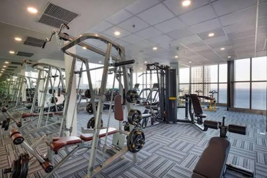 2Brs Sea View 65m2 Free Pool & Gym-Virgo Apartment - image 10