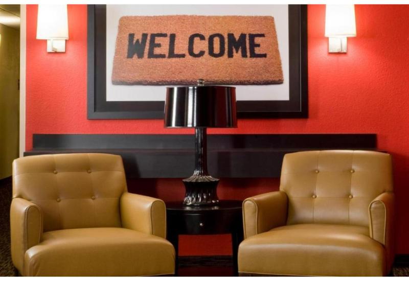 Motel 6 Suites Memphis Airport TN - image 11
