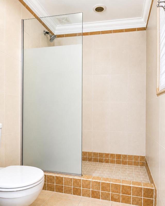 Exquisite One Bedroom Condo - image 8