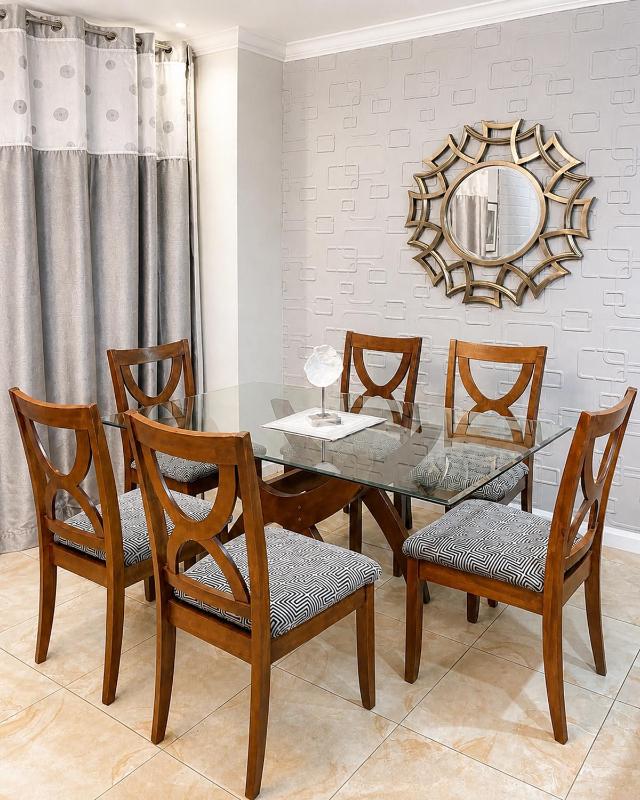 Exquisite One Bedroom Condo - image 7