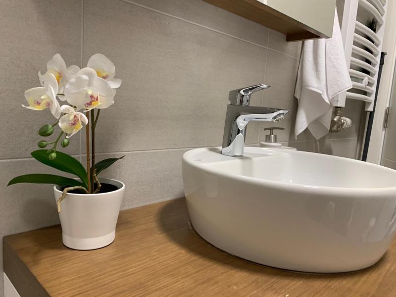 Gemini Apartment with private parking - image 5