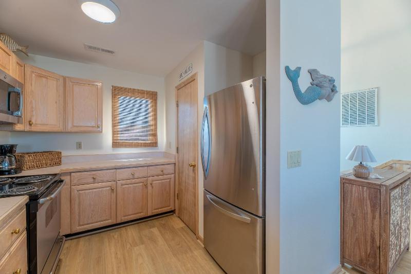 Into the Sun - Corolla Villages at Ocean Hill 75 Yds to Beach Hot Tub Community Pool Pets OK Flex Stays - image 36
