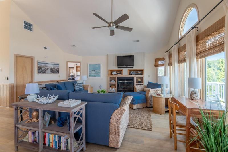 Into the Sun - Corolla Villages at Ocean Hill 75 Yds to Beach Hot Tub Community Pool Pets OK Flex Stays - image 2