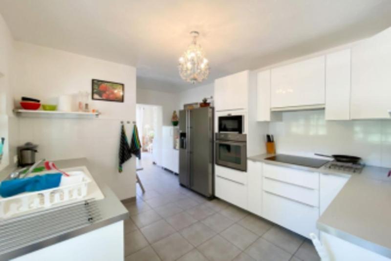 Villa for 10 Pool 5 Suites Grimaud - image 33