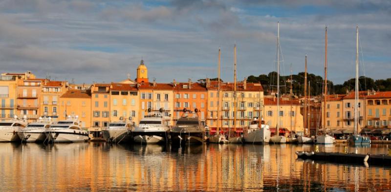 35m With Pool For Couple In Saint Tropez - image 9