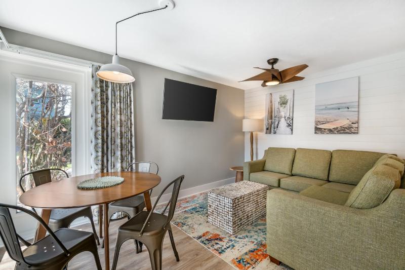 Coconut Palms Beach Resort II an Ascend Collection Hotel - image 4
