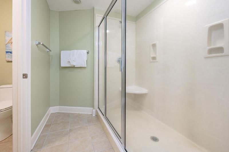 Phoenix IX 1406 condo - image 33