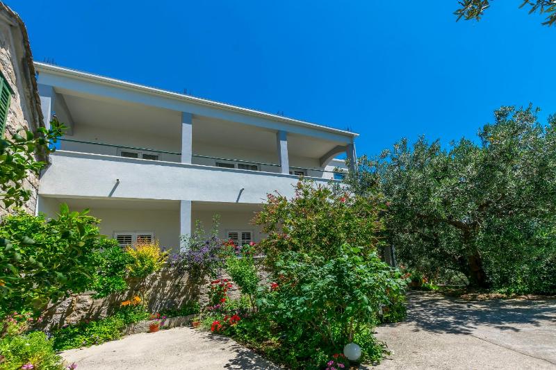 Apartment Duce beach - image 35