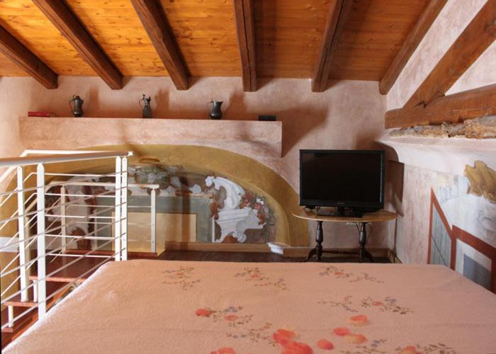 Double Room with Mezzanine image 3