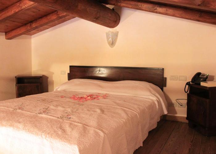 Double Room with Mezzanine image 2