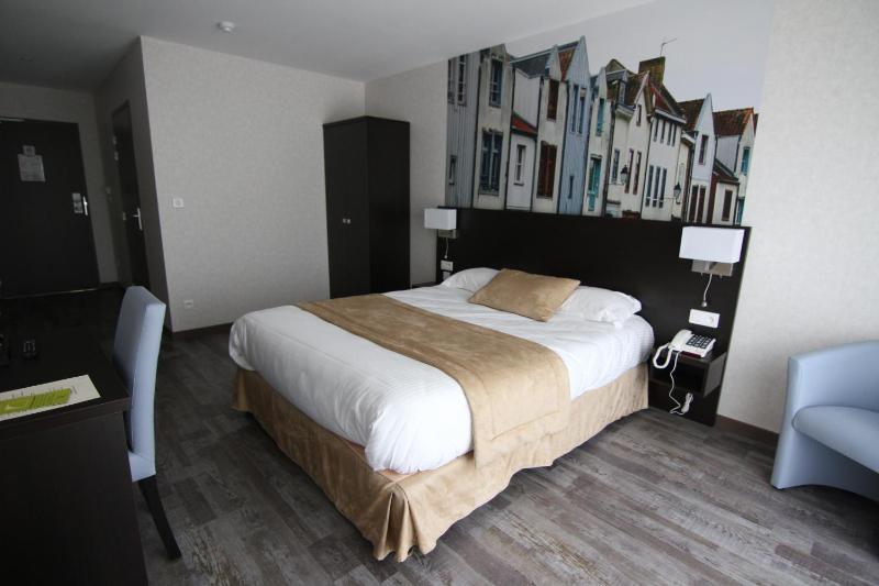Double Room - Ground Floor image 1