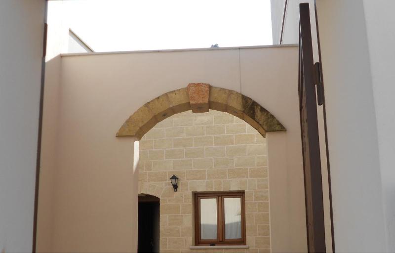 Quadruple Room with Private Bathroom image 2