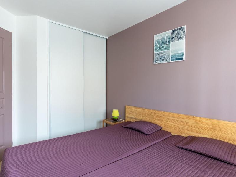 Appartement 2* avec terrasse proche lac 4 personnes - FR-1-319-623 - image 12