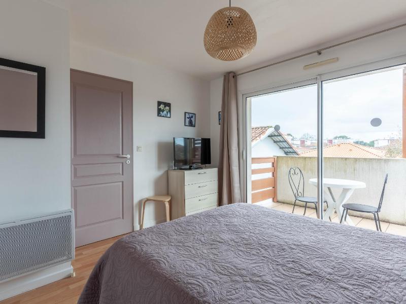 Appartement 2* avec terrasse proche lac 4 personnes - FR-1-319-623 - image 16