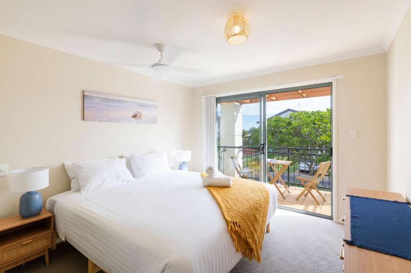 Elanora- Oceanstays- Breakers Pippi Beach - image 9