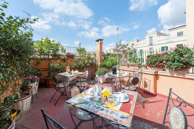 Apartment with Terrace image 3