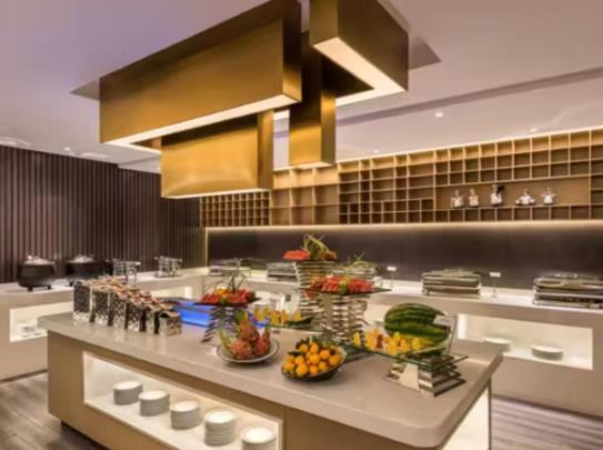 Mercure Chengdu Downtown Hotel - image 4