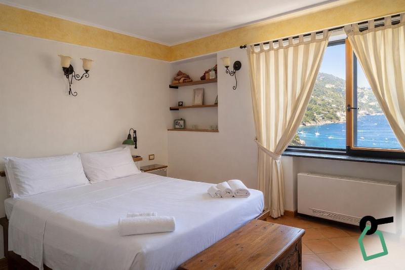 Hotiday Positano Suites and View - image 7