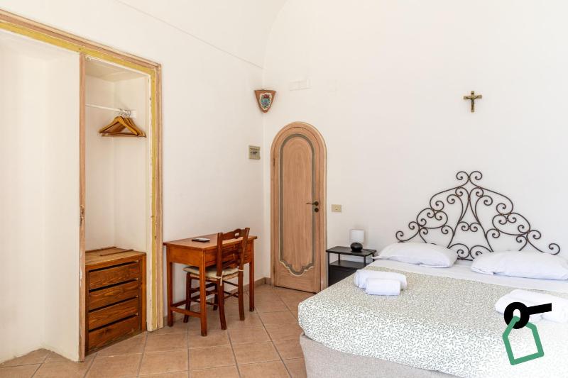 Hotiday Positano Suites and View - image 39