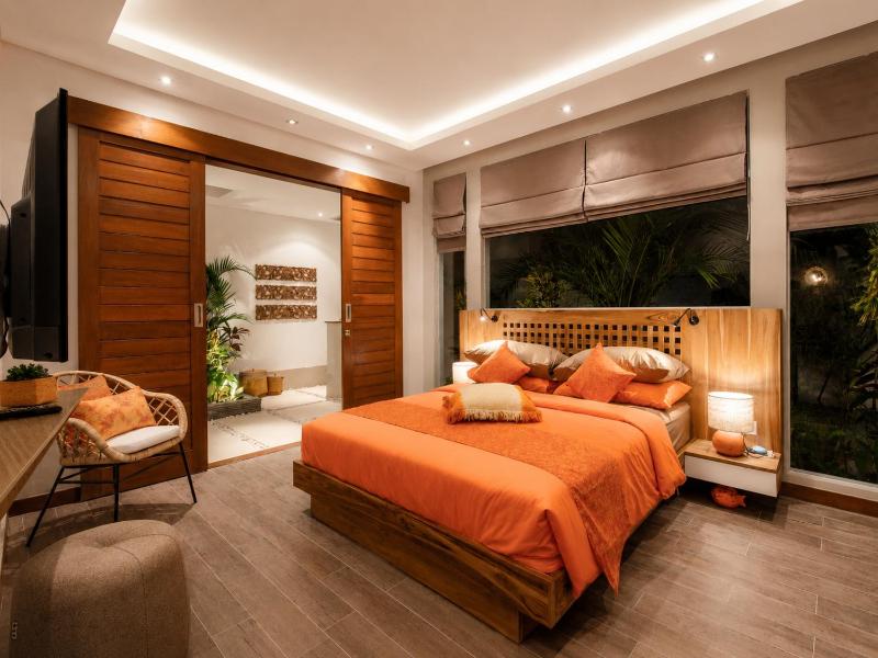 Dreamy 5 BR Villa 200m to Berawa Beach - image 40