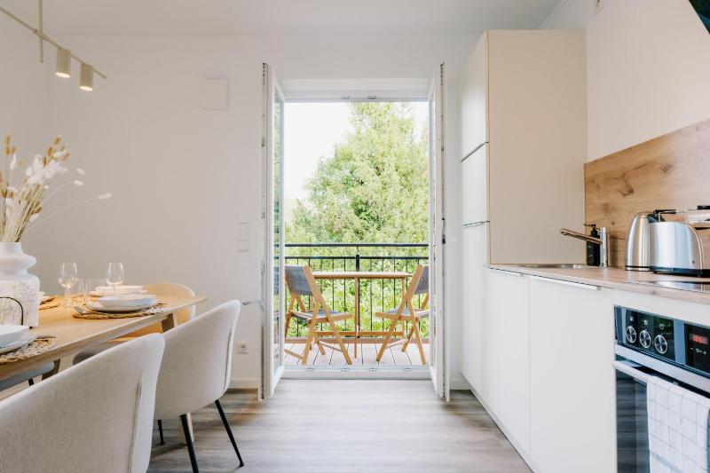 Küsten Suite de See - Suite 4 seitliche Deichlage Balkon 89qm - image 9