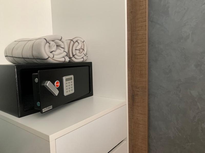 Gemini Apartment with private parking - image 7