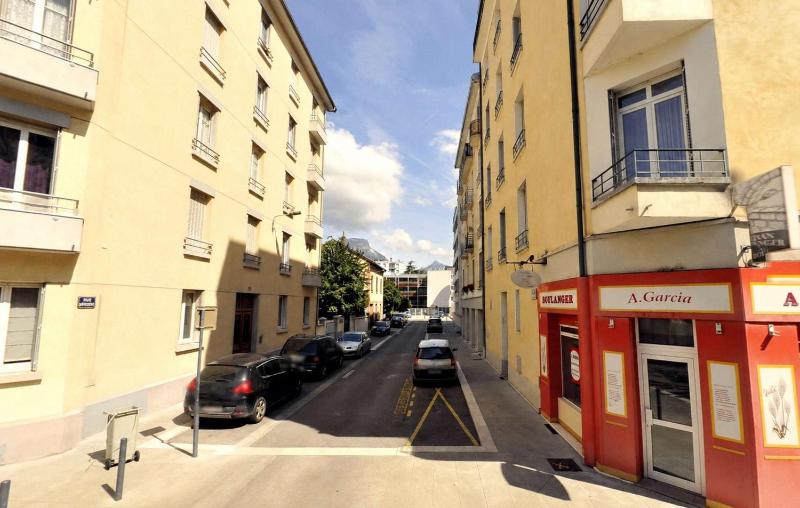 Bévi – Studio moderne tout équipé • 2 pers • Centre Grenoble • Tram à pied - image 8