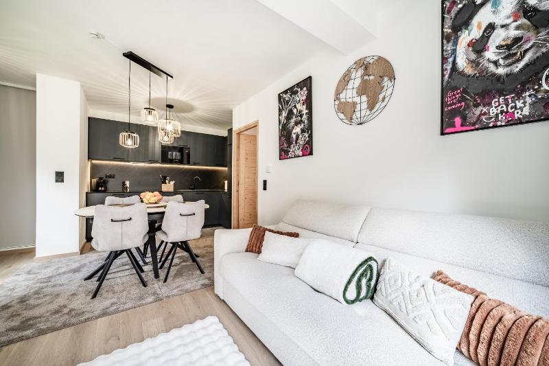 Apartment Eyna Morzine - by EMERALD STAY - image 10