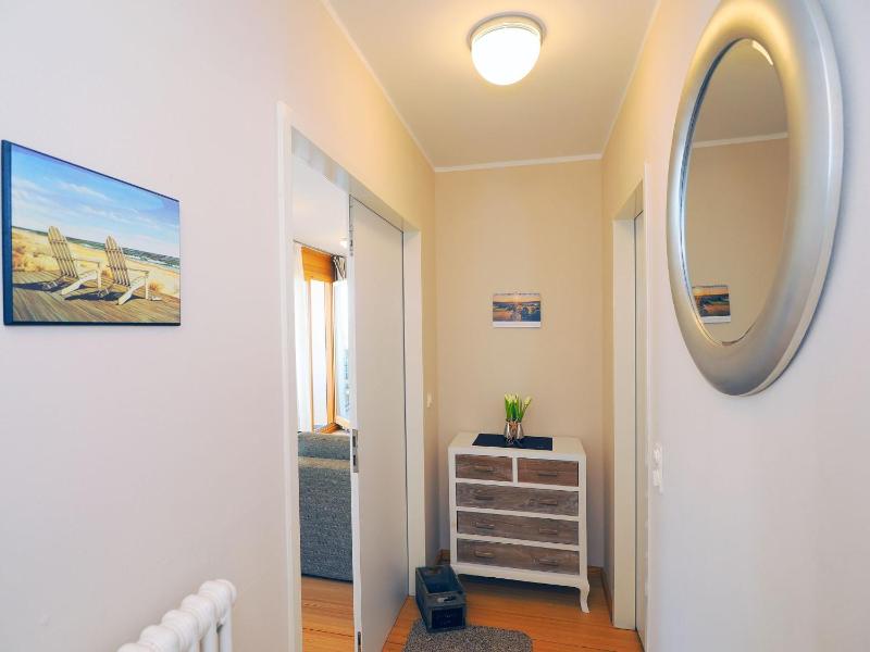 Kaiservillen Heringsdorf - Ferienwohnung mit 1 Schlafzimmer und Terrasse D101 - image 6