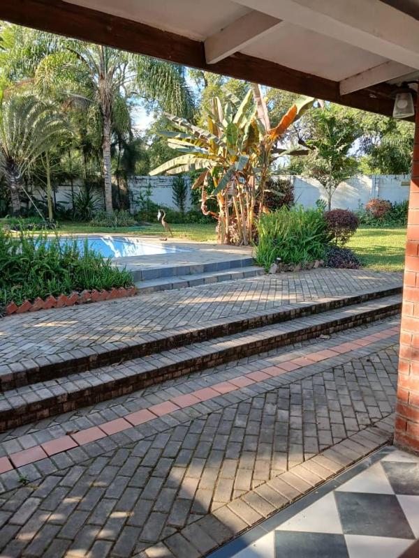 Supple Lodge - 300 Meters from Manda Hill Mall - image 11