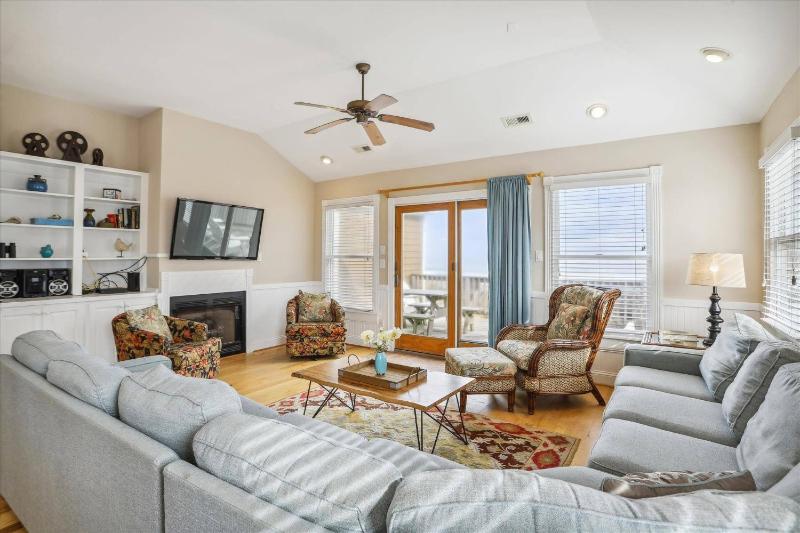Dream Catcher - Nags Head MP 12 Oceanfront Elevator Pool Hot Tub Pets OK YR Flex - image 6