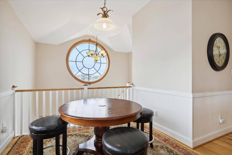 Dream Catcher - Nags Head MP 12 Oceanfront Elevator Pool Hot Tub Pets OK YR Flex - image 46