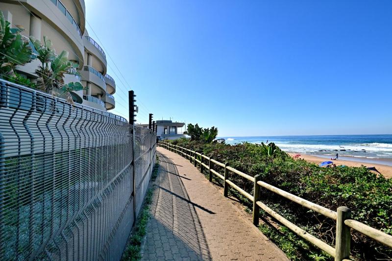 Ballito Manor View 605 - image 8
