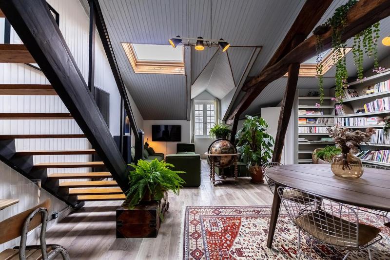Duplex d'exception et charme au centre historique - image 18
