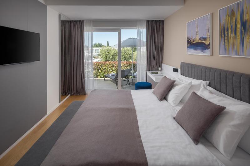 Maj Luxury Residence - image 43