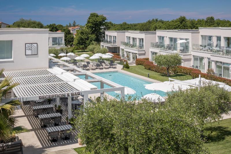 Maj Luxury Residence - image 40