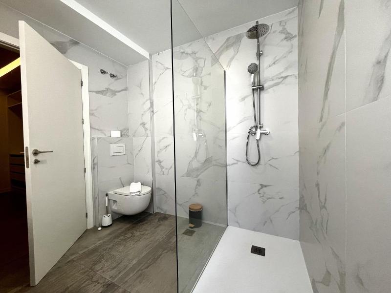 Premium Penthouse 3 0 Seasonal Rental - image 18